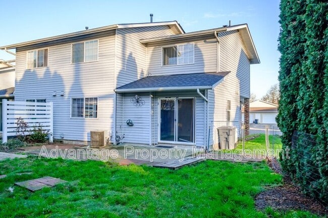 Building Photo - 2872 Raleigh Ct SE