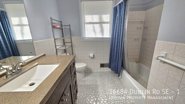 Building Photo - 16684 Dublin Rd SE