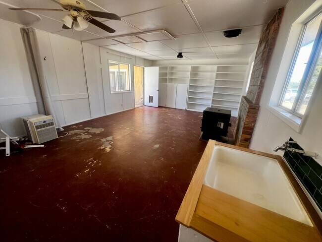 Building Photo - 56769 Joshua Dr