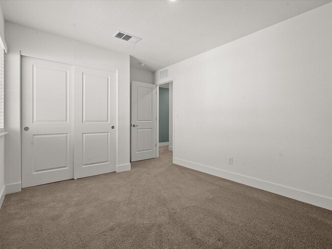 Building Photo - The Magnolia - 3 Bedroom plus loft, 2.5 Ba...