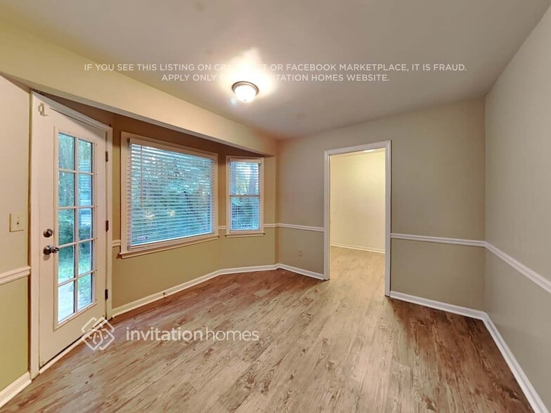 Building Photo - 2123 Amherst Trail SE