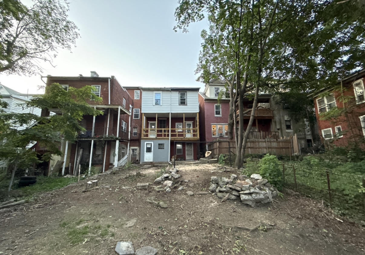 Building Photo - 314 E Dewart St