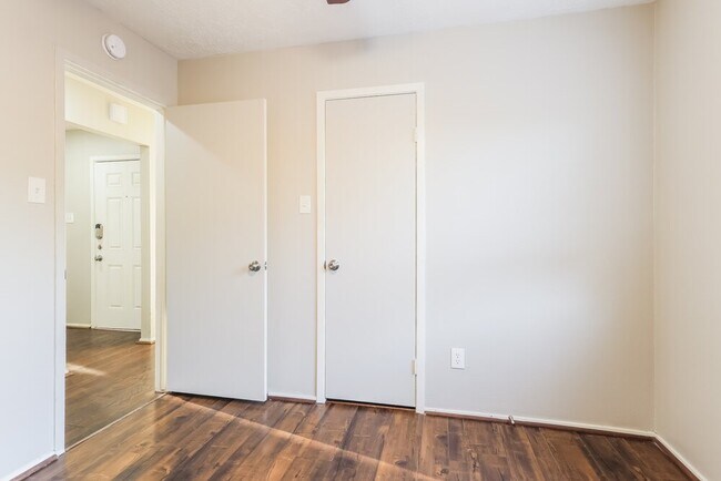 Building Photo - 4306 Owens Creek Ln