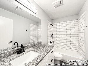 Building Photo - 7569 Windsor Oaks