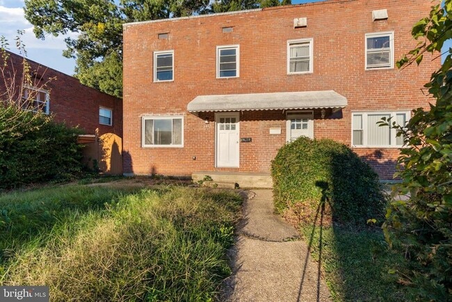 Building Photo - 8604 Chestnut Oak Rd