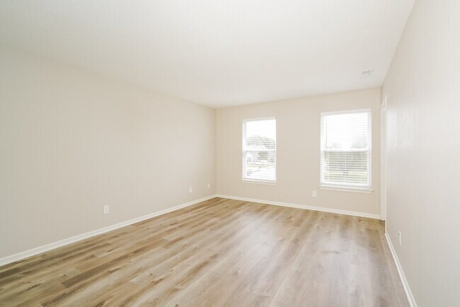 Building Photo - 968 Indigo Dr