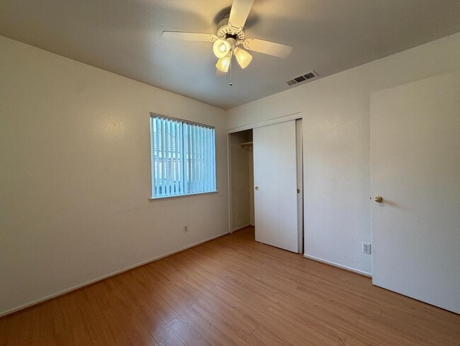 Building Photo - 2350 E Fallbrook Ave