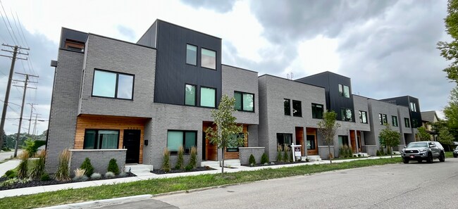 Building Photo - 3309 Cochrane St