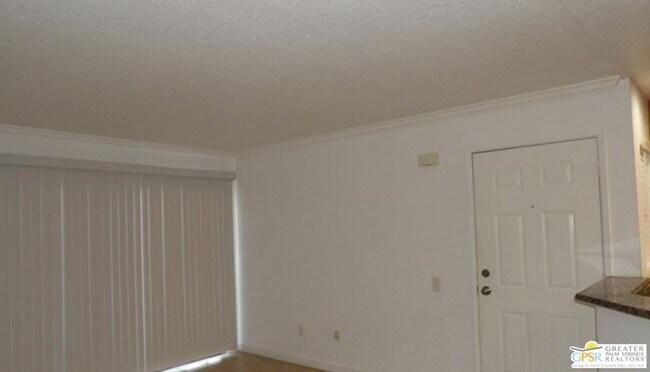 Building Photo - 78650 Ave 42 Ave