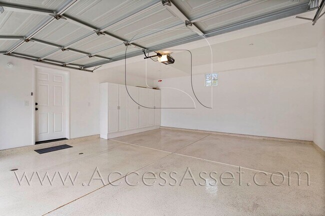 Building Photo - Move-In Special: Half Off Your First Month's Rent! Don't miss out on this incredible limited-time...