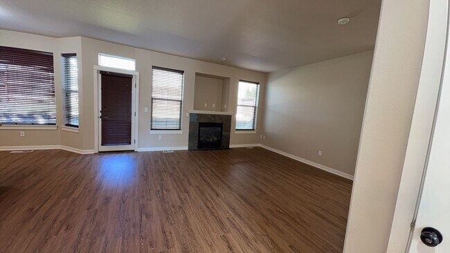 Building Photo - 5363 Kali St SE