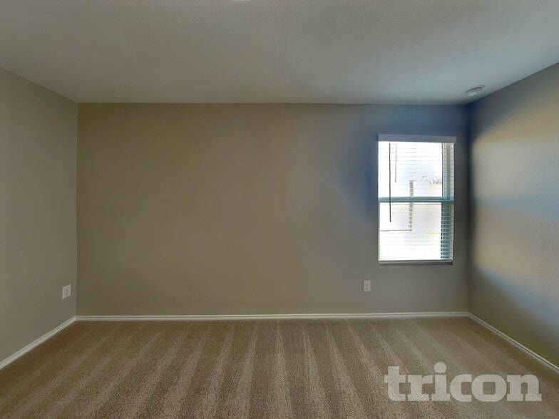 Building Photo - 11848 Mancos Trl