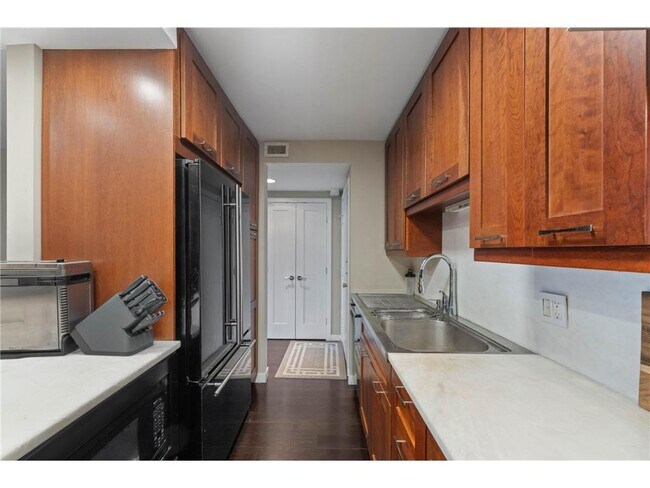 Building Photo - 1200 Nicollet Ave