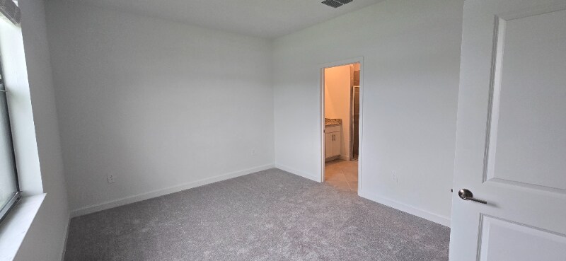 Building Photo - 5528 Sapphire Stone Cv