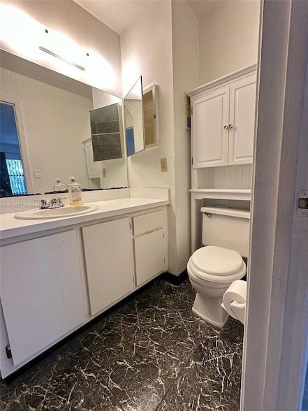 Building Photo - 861 NE 209th Terrace