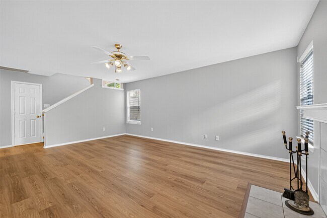 Building Photo - 30 Verbena Bend Pl