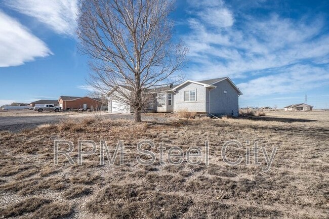 Building Photo - 265 N Paramount Ln