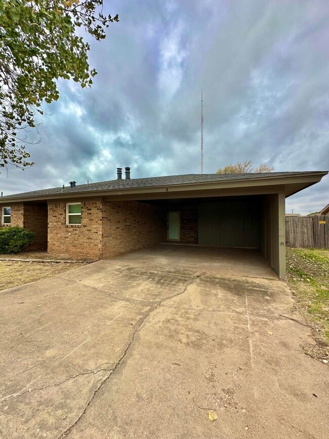 Primary Photo - 7410 Avenue W