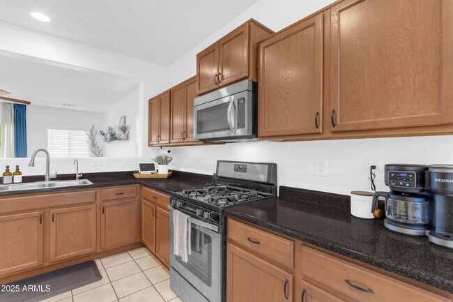 Building Photo - 7566 W Congressional Way