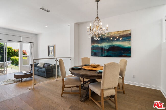 Building Photo - 6450 Lunita Rd