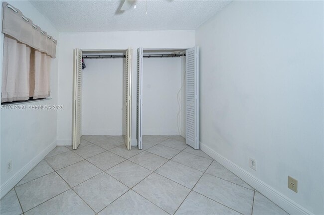 Building Photo - 2342 NW 36th Ave