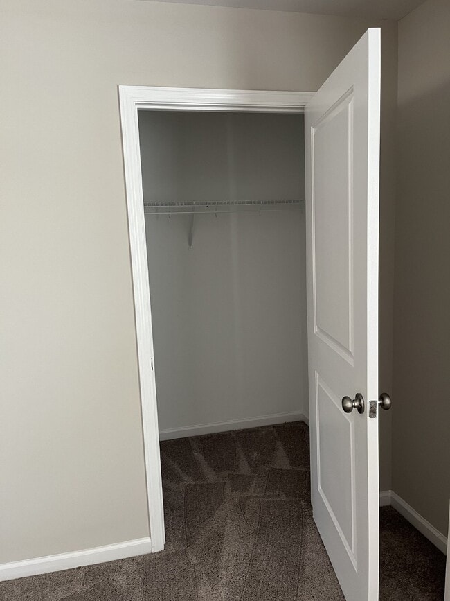 Building Photo - Cozy and Convenient Condo Living at Cambridge Condos in Gallatin, TN - 1192 sq ft Unit Available!