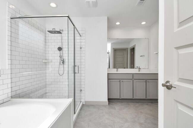 Building Photo - 3943 Canyon Shore Ln