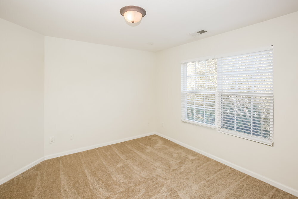 Building Photo - 15132 Oldcorn Ln