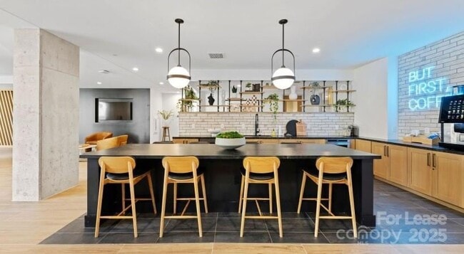 Building Photo - 4312 Yancey Rd