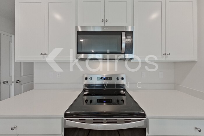 Building Photo - 135 Overstreet Way