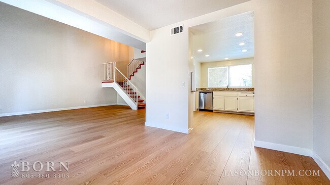 Building Photo - 1815 Tipperary Ln