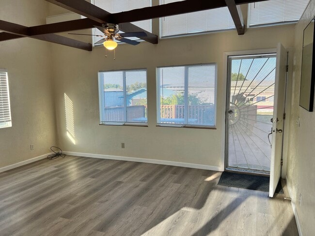 Building Photo - Delta Living
