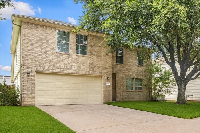 Building Photo - 17250 Cricketbriar Ct