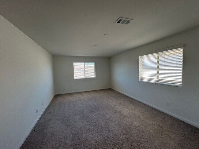 Building Photo - Like New 4 Bedroom + Loft Menifee Home