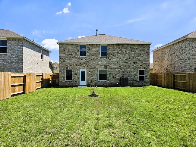 Building Photo - 1616 Amaranth Ln