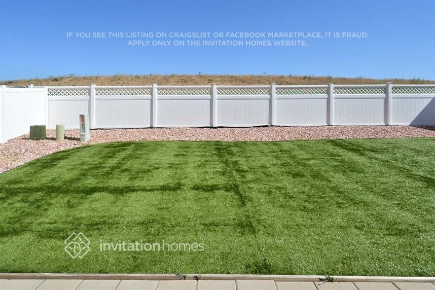 Building Photo - 20621 Randolph Pl