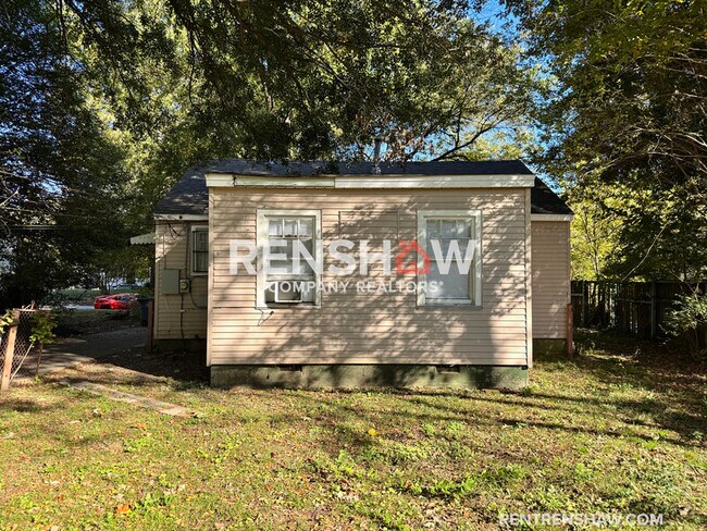 Building Photo - 1041 Isabelle St