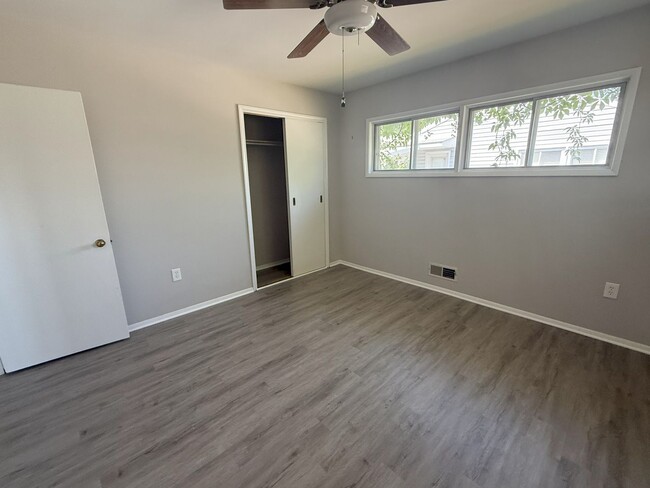 Building Photo - Charming Parkville Single Family Home with...