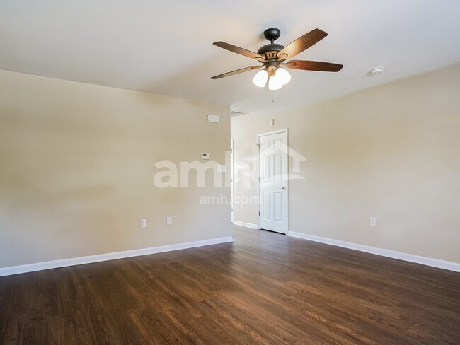 Building Photo - 87 Wolf Creek Ln