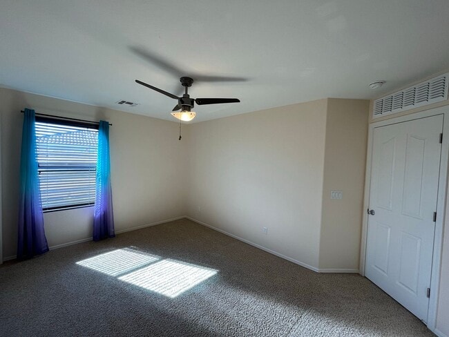 Building Photo - 4 Bedroom + Den Home in the Cameron Ranch ...