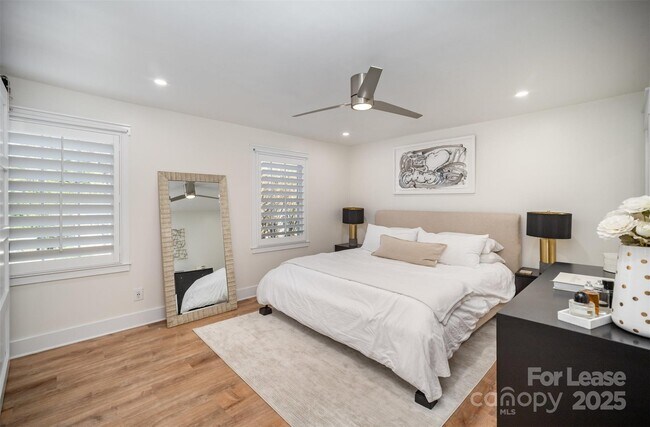 Building Photo - 4611 Hedgemore Dr