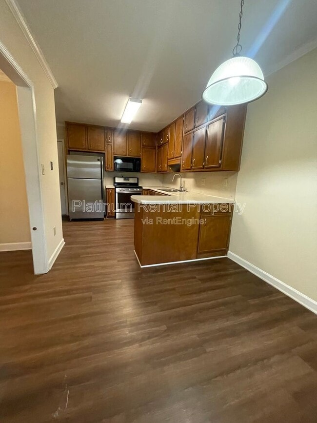 Building Photo - 3665 Orchard St