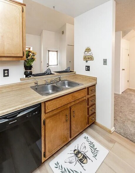 Building Photo - 3924 Berkley Ct