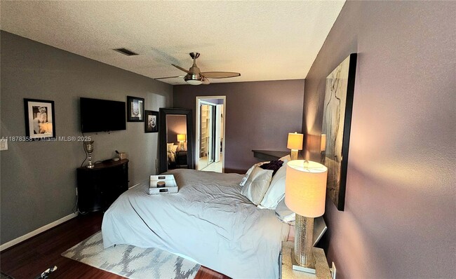 Building Photo - 3544 Magellan Cir