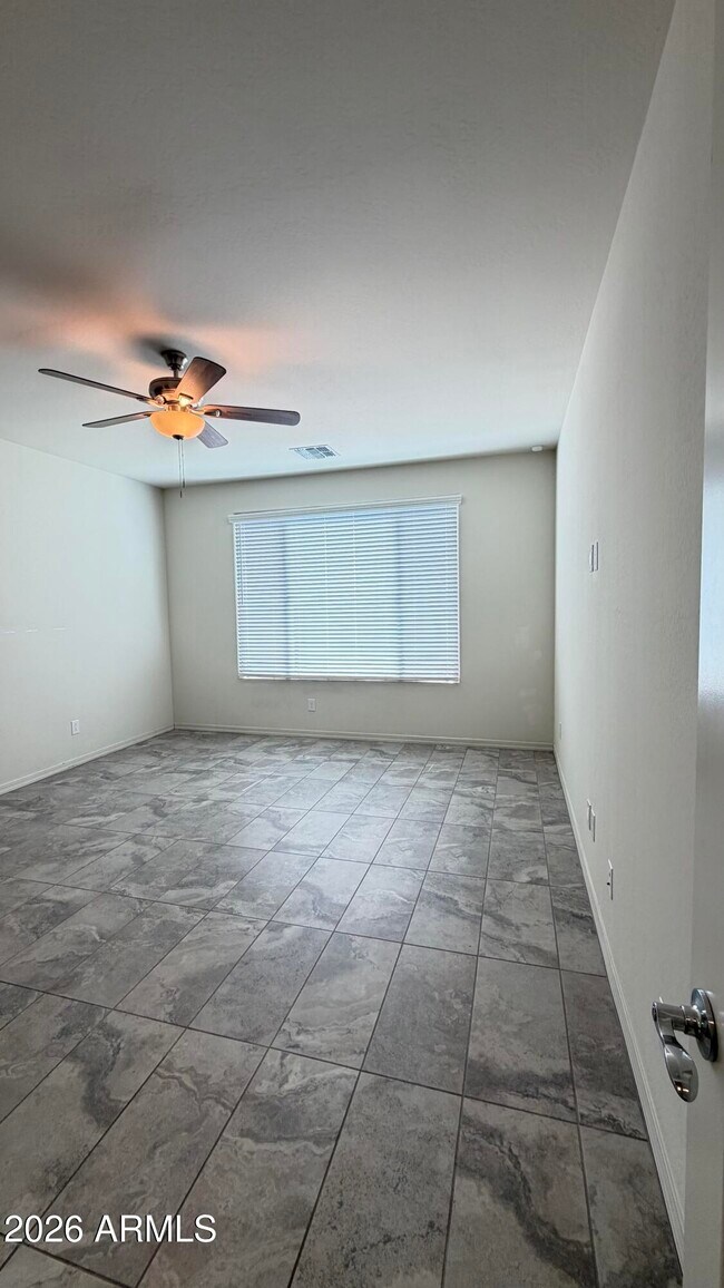 Building Photo - 8529 S 67th Dr