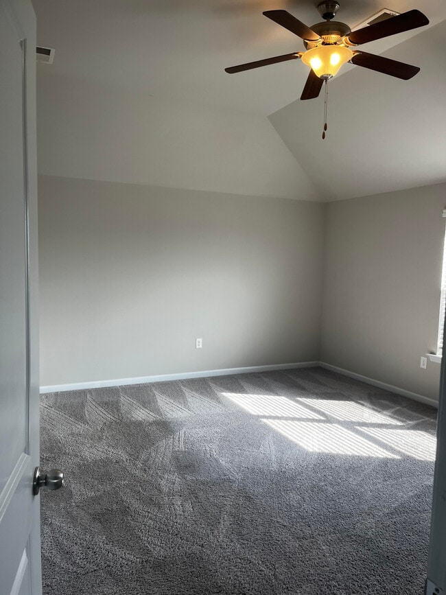 Building Photo - 7522 Congregation St