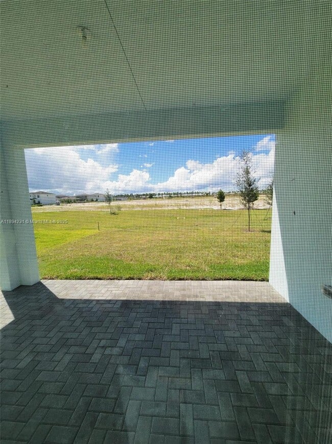 Building Photo - 1689 Whistlegrass Ln