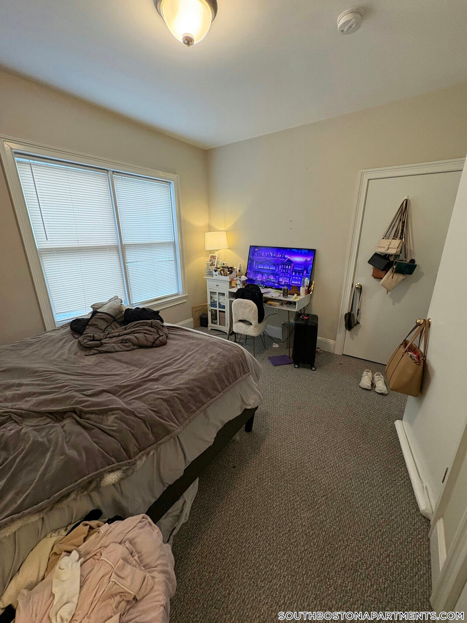 Building Photo - 29 Covington St