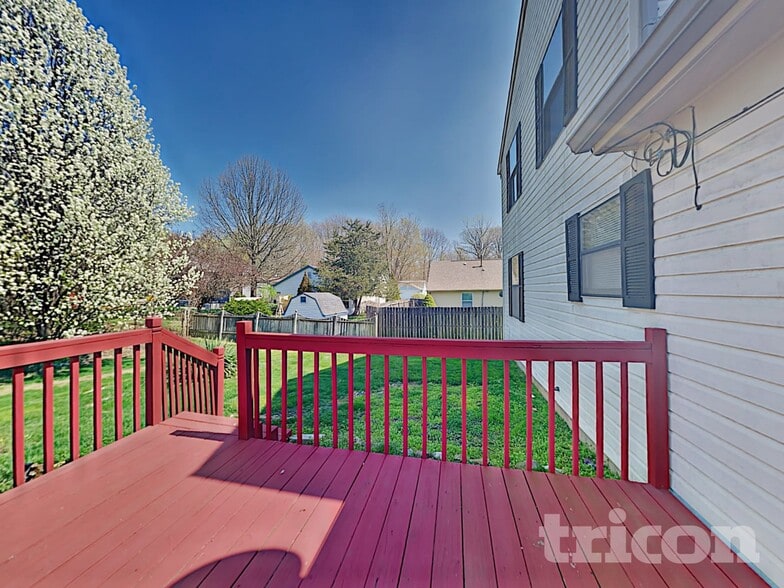 Building Photo - 3708 W 42nd Terrace