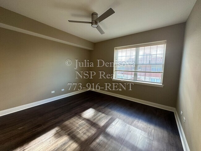 Building Photo - 1 Itasca Pl